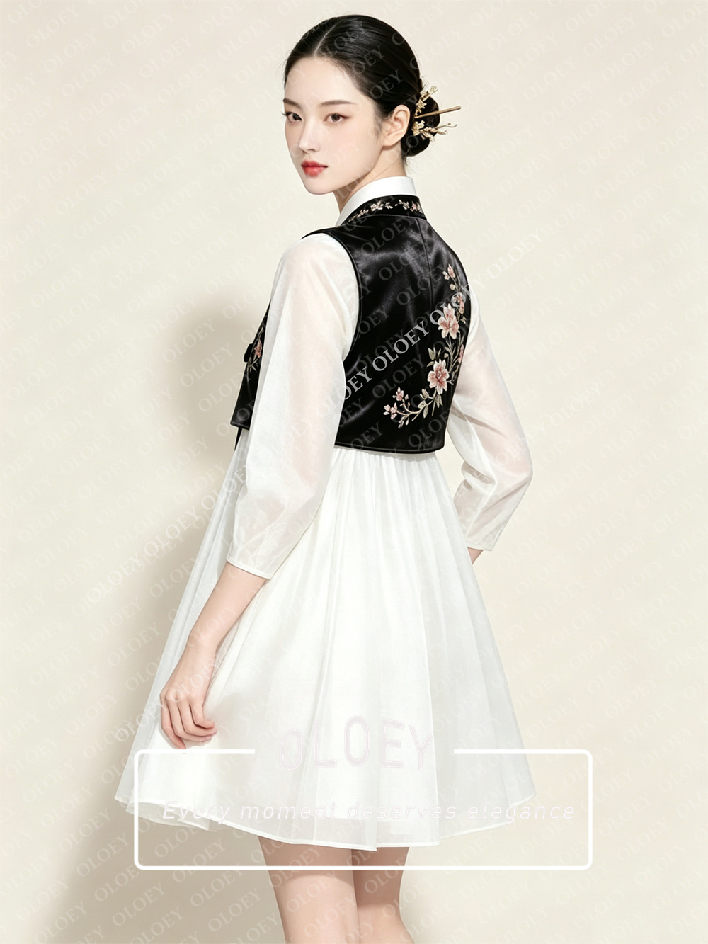 OLOEY Stylish Black Satin Ivor - Hanbok Modern Set ulasan dan harga