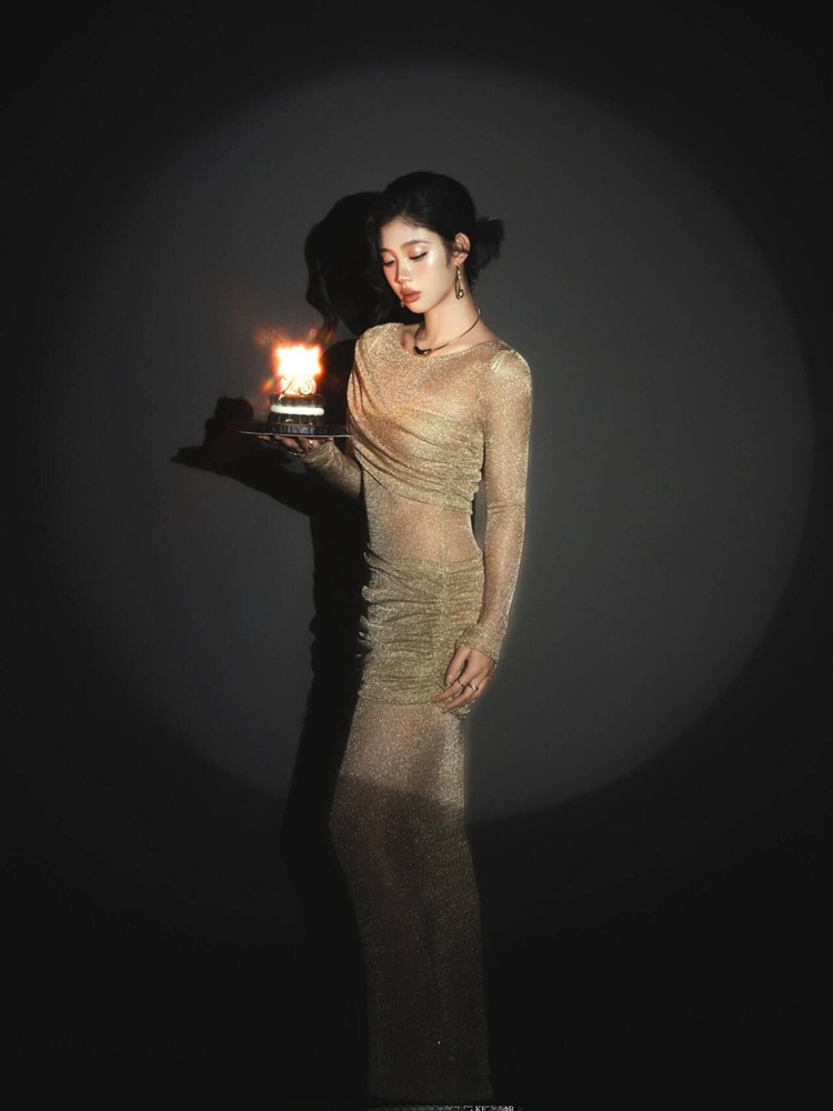 Personal Portrait Image Photo  - Ethnic Fashion Magazine ulasan dan harga