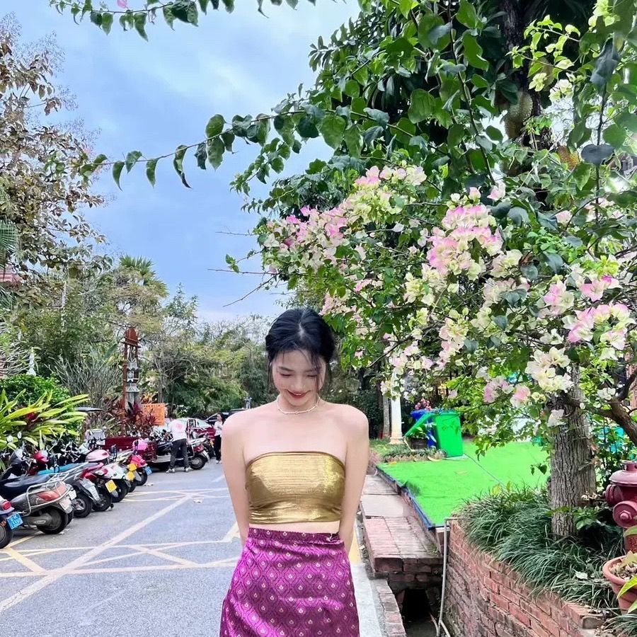 Thai National Outfit Ethnic Co - Batik Sarong Wrap ulasan dan harga