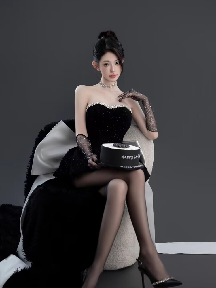 Elegant Black Photography Cost - Ethnic Fashion Studio ulasan dan harga